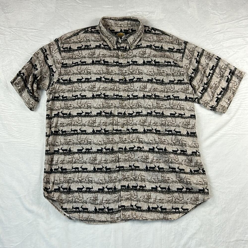 Cabelas 100% Cotton button down antelope print shirt, size L